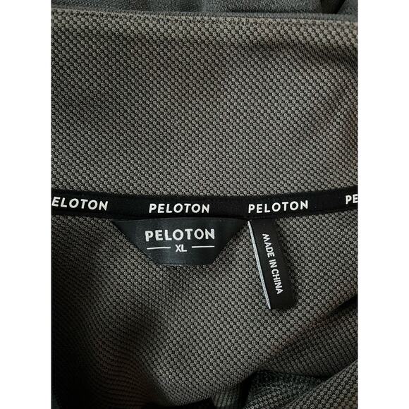 Peloton Dark Grey 1/4 Zip Men's Athletic Sweater Jacket Size XL Zip Pockets - Picture 3 of 5